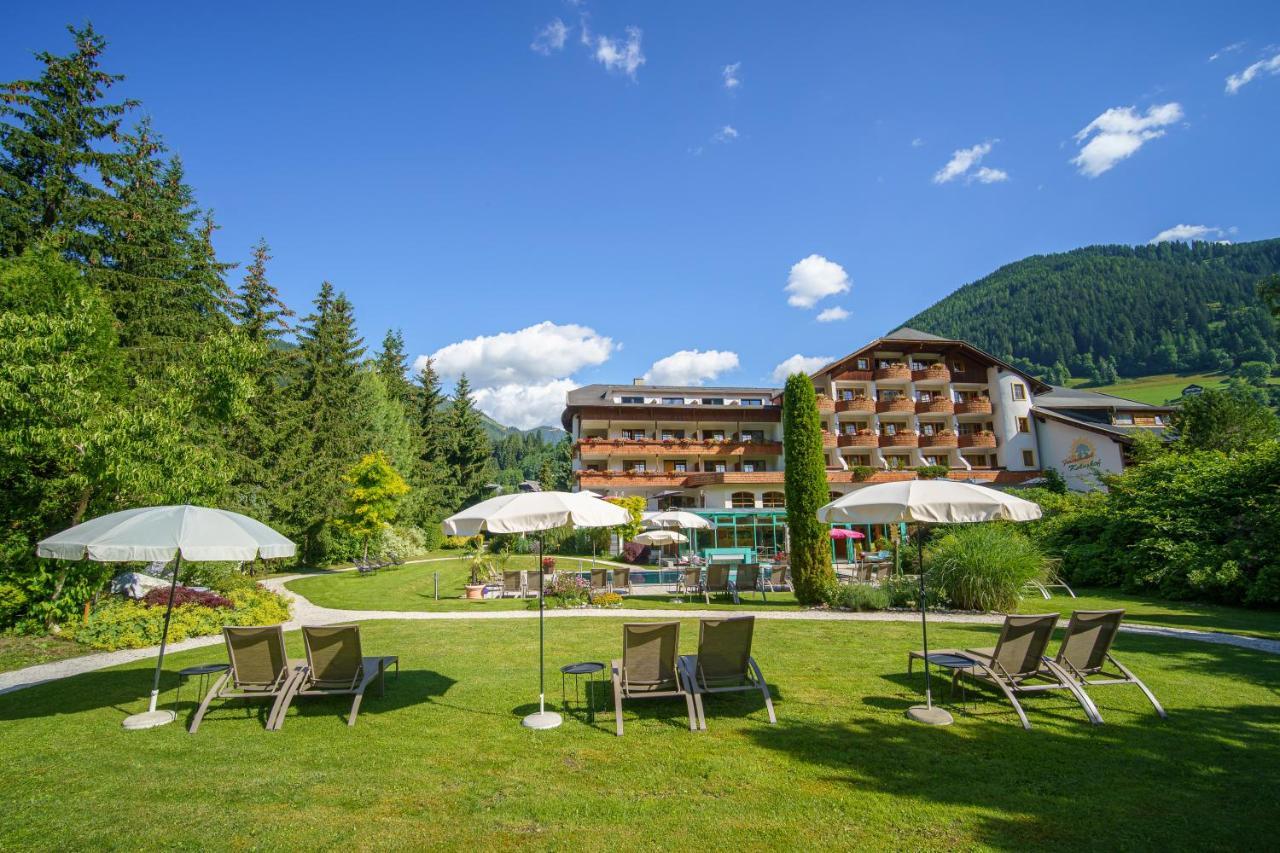 Kolmhof Hotel Бад Клайнкирххайм Екстериор снимка