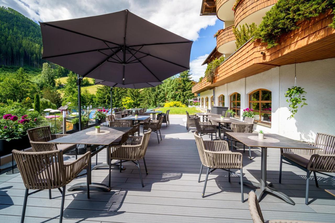 Kolmhof Hotel Бад Клайнкирххайм Екстериор снимка