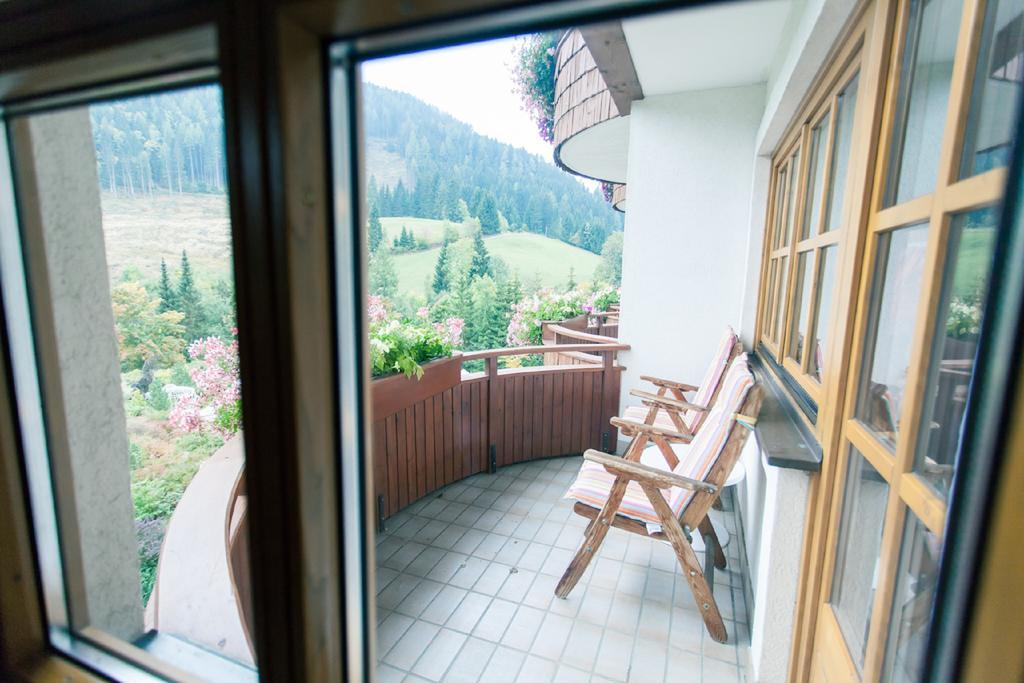 Kolmhof Hotel Бад Клайнкирххайм Стая снимка