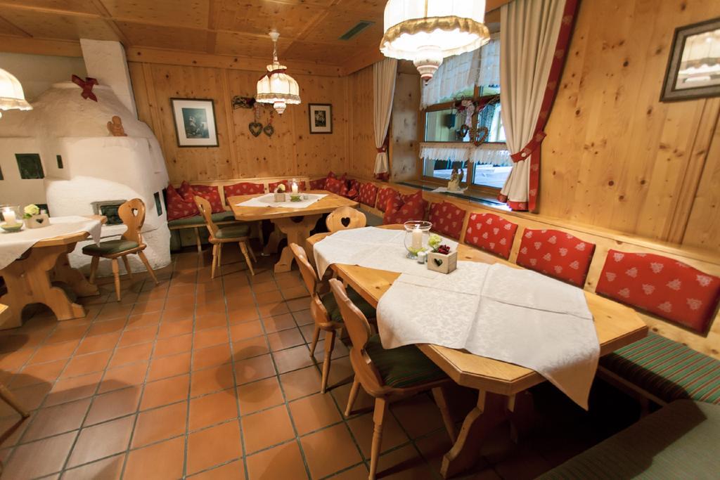 Kolmhof Hotel Бад Клайнкирххайм Екстериор снимка