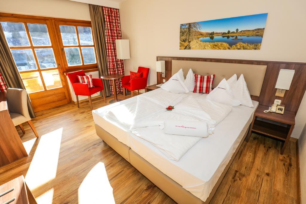 Kolmhof Hotel Бад Клайнкирххайм Стая снимка